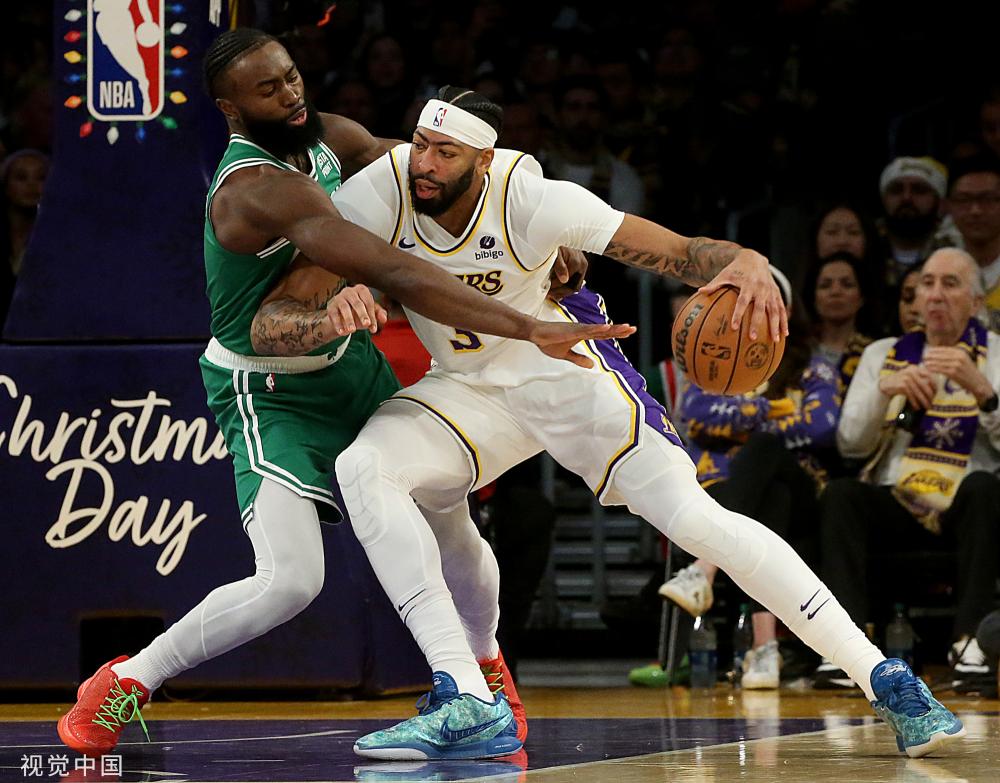 中在娱乐与 中在娱乐与