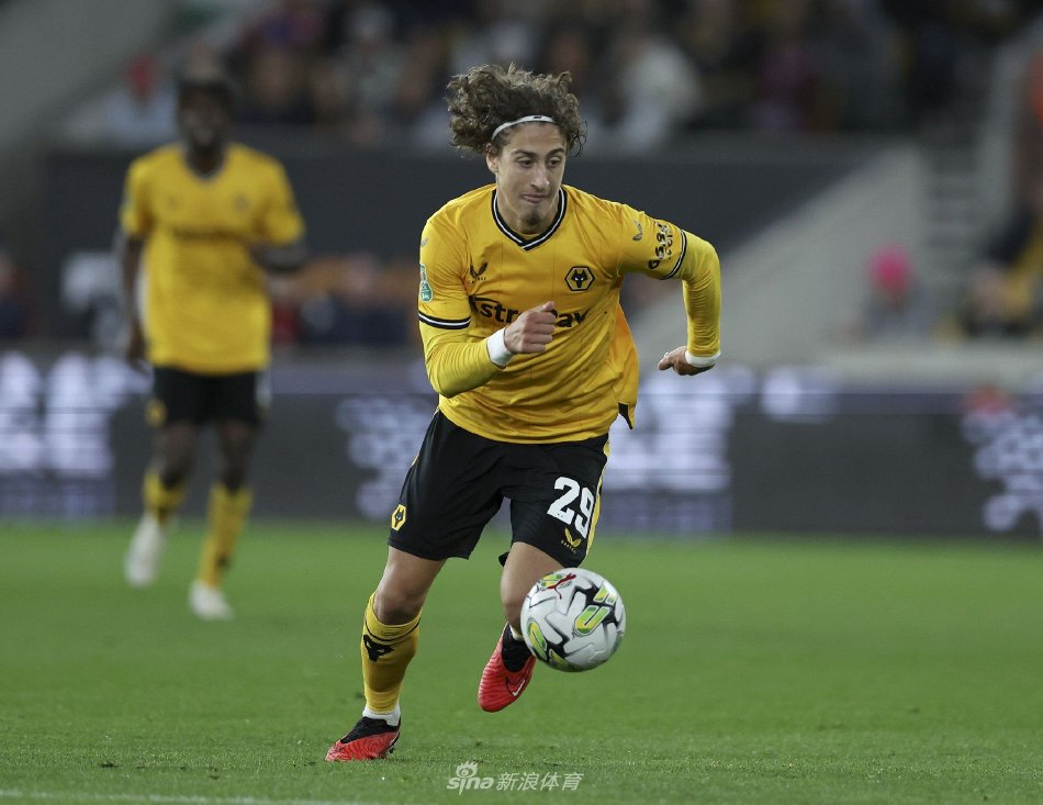 临门一脚 临门一脚