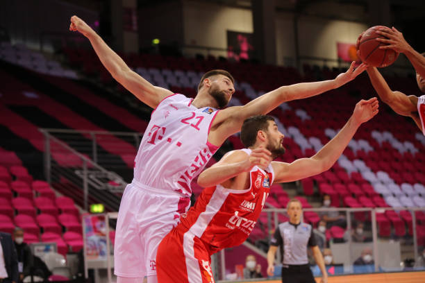 的季后赛结 的季后赛结